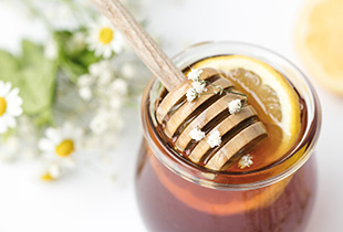 Honig reduziert Kapha und wirkt erhitzend